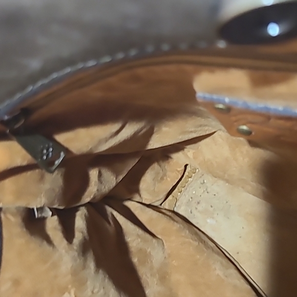 Particia Nash crossbody hobo puse - Picture 12 of 13